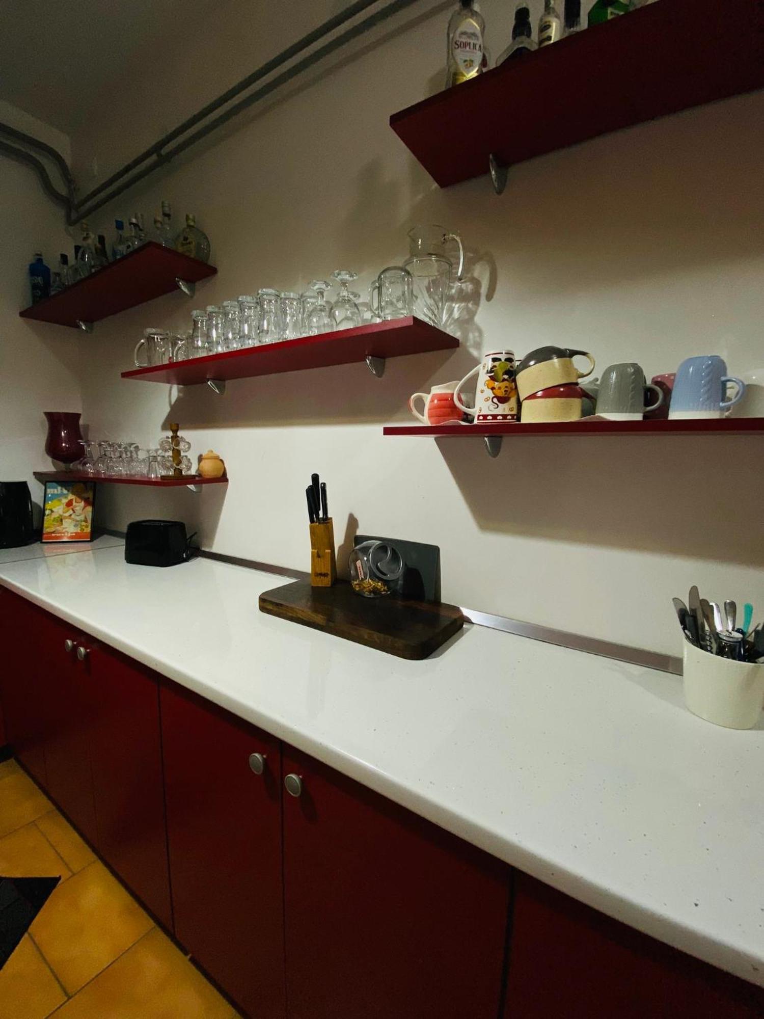 Rooms & Glamping Lana Haus Licko Petrovo Selo Eksteriør billede